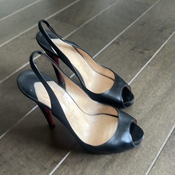 Christian Louboutin, black peep toe sling back heels size 39 - Picture 2 of 7